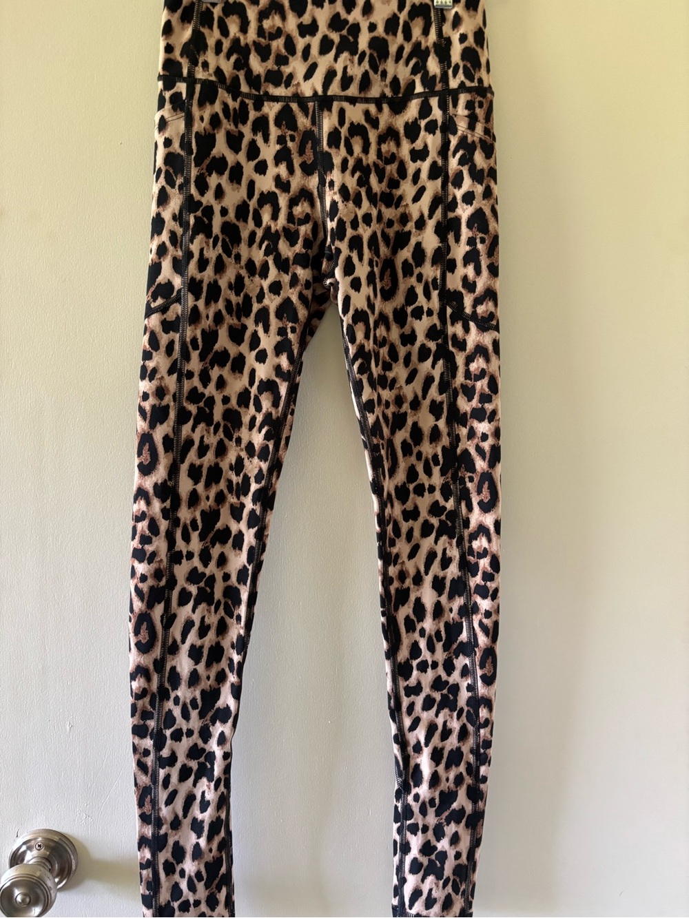 Victoria's Secret Leopard Print Leggings - Black & Tan